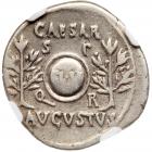 Augustus, 27 BC-14 AD. Silver Denarius (3.72g) - 2