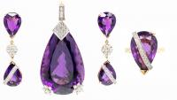 Ladies Amethyst Diamond 18K Yellow Gold Suite