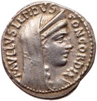 L. Aemilius Lepidus Paullus. Silver Denarius (3.94 g), 62 BC