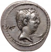 L. Livineius Regulus. Silver Denarius (3.53 g), 42 BC