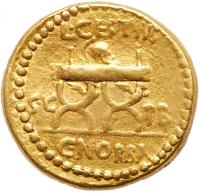 L. Cestius and C. Norbanus. Gold Aureus (8.00 g), 43 BC - 2