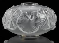 RenÃ© Lalique Honfleur Vase with Ribbed Sides Surrounded by Overlapping Geranium Leaves, Signed