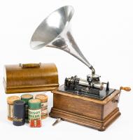 Thomas Edison Standard Phonograph, Great Eye Appeal and In Overall Very Clean Condition ca. 1900s