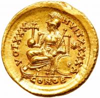 Theodosius II, AD 402-450. Gold Solidus (4.48g) - 2