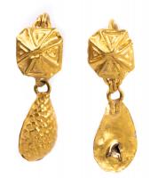 Outstanding 3rd-4th Century, Byzantine, High Karat Yellow Gold Tear Drop Shaped Earrings in Exceptional Condition
