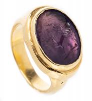 Stunning 22K Yellow Gold Ring with Ancient Roman Amethyst Carved Portrait Facing Left