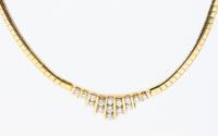 Lovely Lady's 14K Yellow Gold Necklace with 15 Diamonds at Center