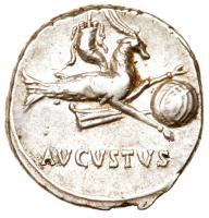 Augustus. Silver Denarius (3.86 g), 27 BC-AD 14 - 2