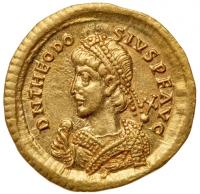 Theodosius II, AD 402-450. Gold Solidus (4.46 g)