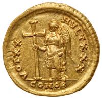 Theodosius II, AD 402-450. Gold Solidus (4.46 g) - 2