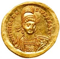 Theodosius II, 402-450 AD. Gold Solidus (4.5g)