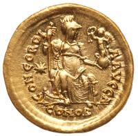 WITHDRAWN - Theodosius II, 402-450 AD. Gold Solidus (4.45g) Nearly Mint State - 2