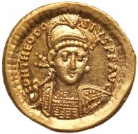 Theodosius II, 402-450 AD. Gold Solidus (4.45g)