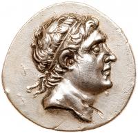 Seleukid Kingdom. Antiochos Hierax. Silver Tetradrachm (16.64 g), 242-227 BC