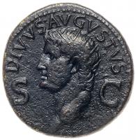 Divus Augustus. Ã Dupondius (13.95 g), died AD 14 VF