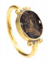 22K Yellow Gold Ring with a Carved Agate Intaglio of a Bird, Likely a Revival Piece