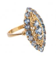 Lady's Vintage 18K Yellow Gold Ring with Sky Blue Topaz