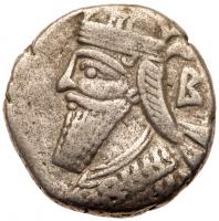 Parthian Kingdom. Vologases IV. BI Tetradrachm (12.47 g), ca. AD 147-191 About V