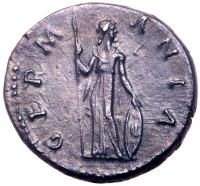 Hadrian, AD 117-138. AR Denarius (17mm, 3.09g) - 2