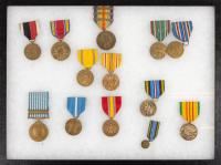 United States: 12 Twelve Medals of Service Including a WWI Great War For Civilization w/Bars, WWII, Anatartic, UN, Expeditionary