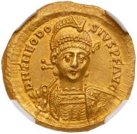 Theodosius II, 402-450 AD. Gold Solidus (4.42 g)
