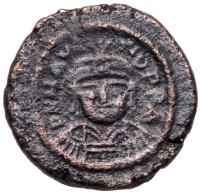 Maurice Tiberius. Ã Pentanummium (2.42 g), 582-602 VF