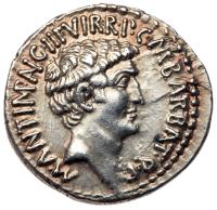 Mark Antony & Octavian. Silver Denarius (3.89 g), 41 BC Superb EF