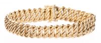 Ladies Italian 14K Yellow Gold Italian Bracelet in a Bold Link Pattern