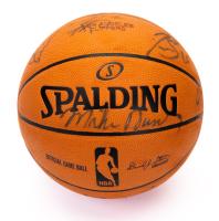 2005/2006 LA Clippers Team Signed Ball - Mike Dun, James Singleton, Sam Cassell, Elton Brand and More