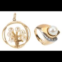 14K Yellow Gold Pearl Ring and Striking Tree Pendant