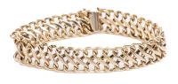 Ladies Popular 14K Yellow Gold Link Bracelet, Perfect Pattern, Perfect Weight