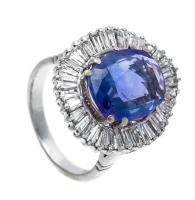 Ladies Magnificent 6.17 Carat Ceylon Sapphire, Diamond and Platinum Ring. GIA Certified. Superb Color Change Sapphire 
GIA Cert