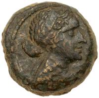 Cleopatra VII Thea Neotera. &Atilde; 40 Drachmai (8.63 g), 51-30 BC. Alexandria. XF