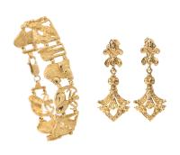 Ladies 14K Yellow Gold Bracelet of Zoo Animals and Dangle Earrings that Compliment