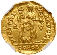 Valentinian III, AD 425-455. Gold Solidus (4.4g) 20 mm - 2