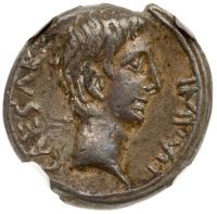 Octavian (Augustus) Ca. 29-28 BC. Silver Quinarius (1.77g) 14 mm - 2