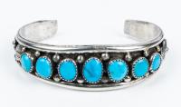 Beautiful Ladies Cuff with Exceptional Sky Blue Turquoise