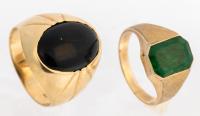 Two Men's Rings in 14K Yellow Gold, One with an Emerald, the Other with Lapis Lazuli