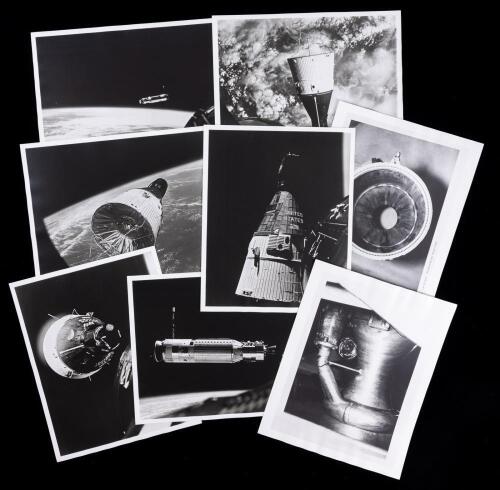 15 Gemini 6 and 7 Matte Black and White Photos from Bernard Hohmann's Personal Collection