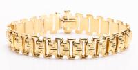 Ladies 18K Yellow Gold Bracelet with Links Incorporating a Greek Key Design