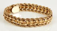 Ladies Beautiful 14K Yellow Gold Bracelet with Impressive Detailing and Weight