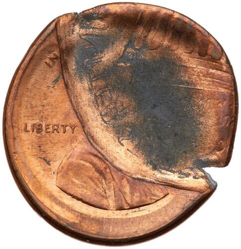 (ND) Linclon Memorial Cent ERROR. Broadstruck with reverse brockage.