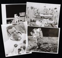 WITHDRAWN - Apollo 14: Shepard, Roosa and Mitchell: 3rd Landing on the Moon. Archive of 86 Vintage Original B&W Photos. Training and Lunar S