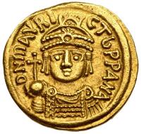 Maurice Tiberius, 582-602. Gold Solidus (4.43g) Superb XF