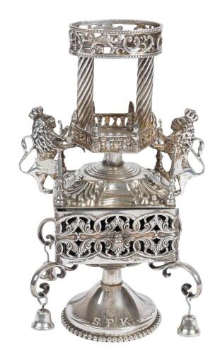 Beautiful, Sterling Silver Havdalah Spice Box, Middle 20th Century Boasting Superior Craftsmanship, Excellent Condition.