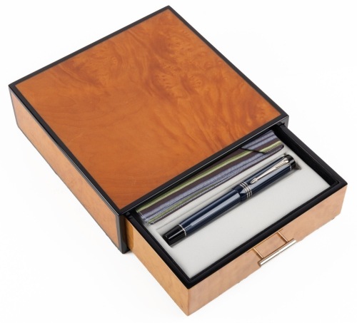 Parker Duofold Navy Pinstripe Centennial Fountain Pen Medium Nib
