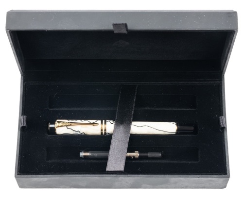 Parker Duofold Pearl and Black International Fountain Pen Medium Nib