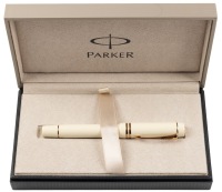 Parker Duofold 14 Ivory Gold Trim Fountain Pen Medium Nib