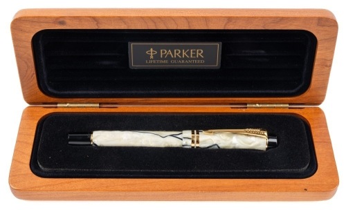 Parker Duofold Pearl and Black Fountain Pen Broad Nib