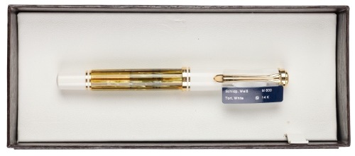 Pelikan M600 Tortoiseshell White Medium 14K Nib